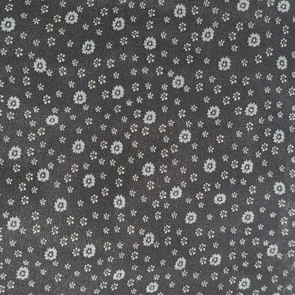 [NWT] Old Navy Ditsy Floral Black & Grey Tiered Mini Skirt - Fully Lined (Small) - Picture 10 of 16